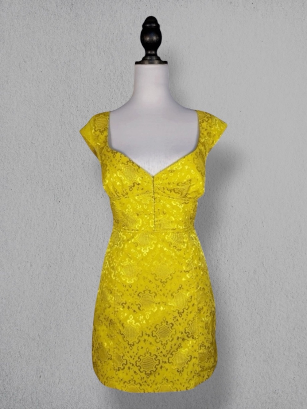 Urban Outfitters Mini Dress Yellow Jacquard Open Back Retro Mod Glam Coquette L